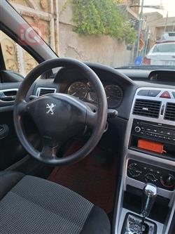 بيجو 307